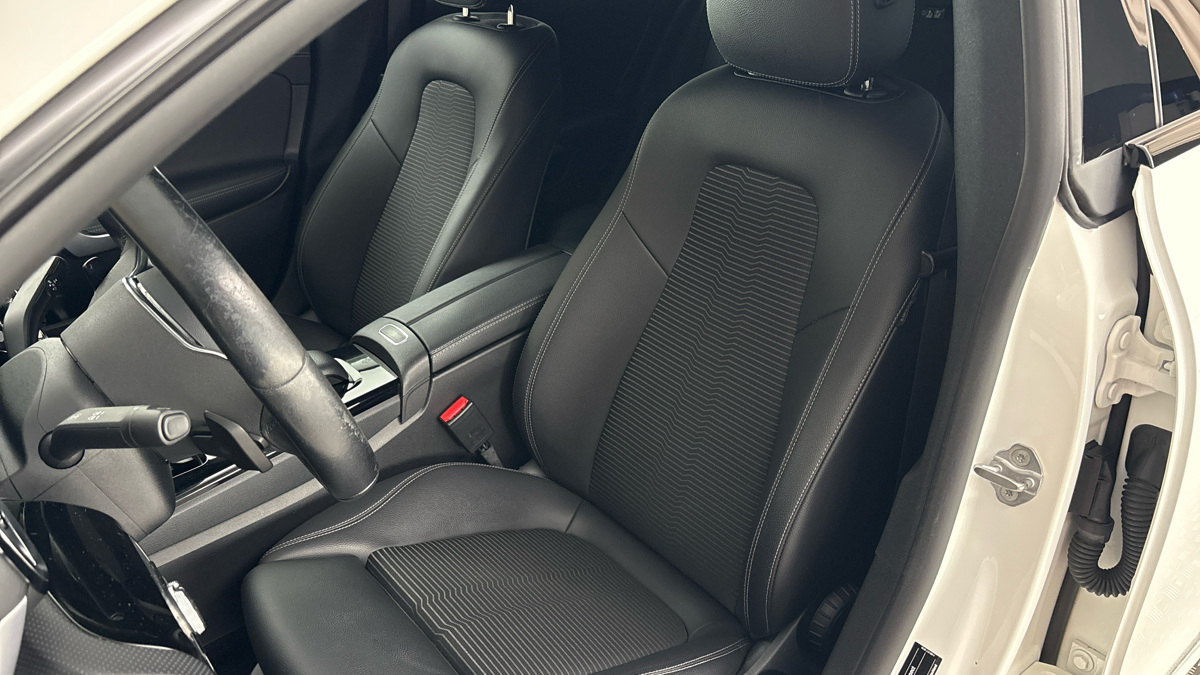 Mercedes-Benz CLA - 15