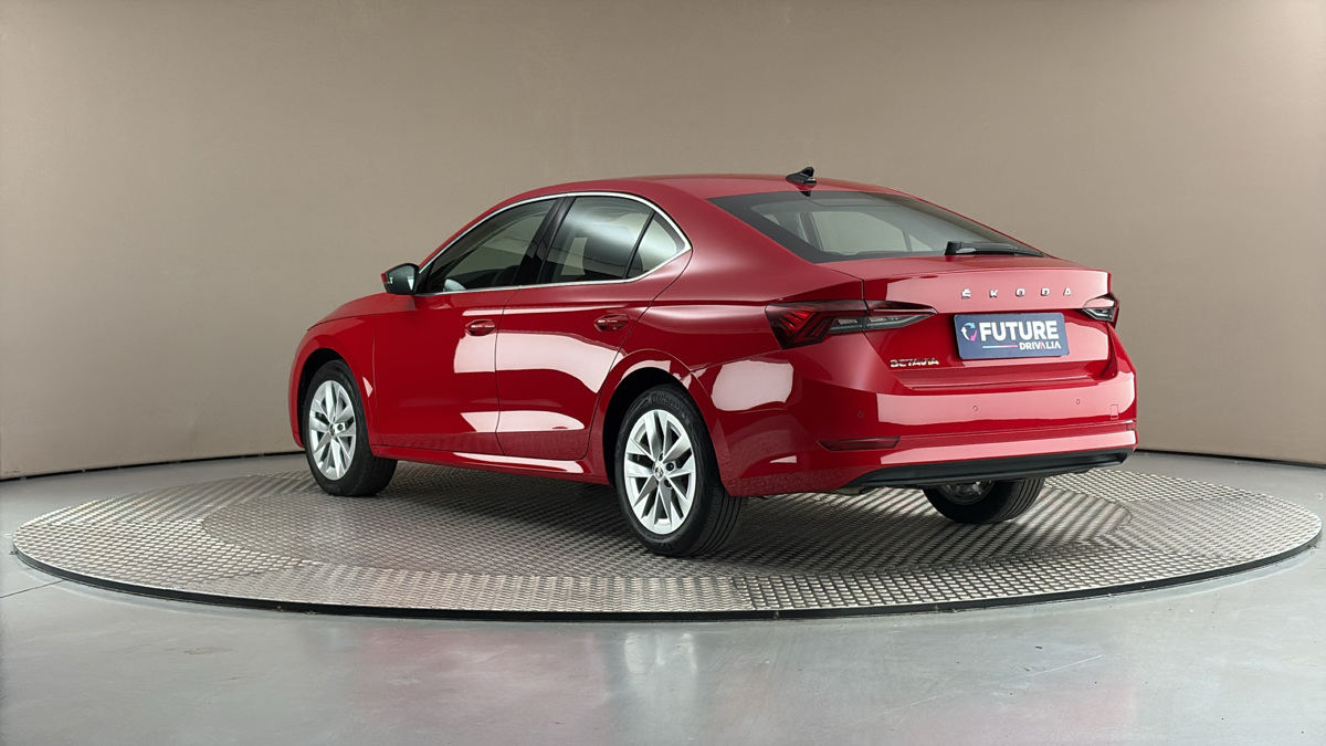 Škoda Octavia - 2