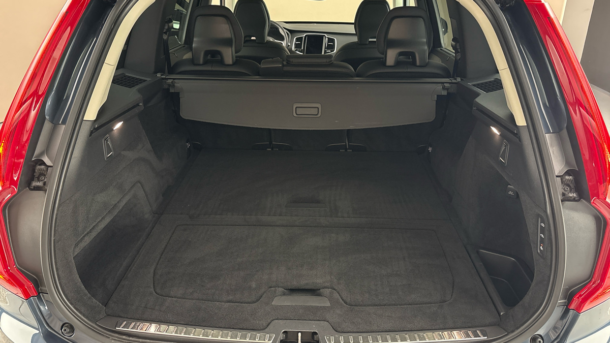 Volvo XC90 - 17