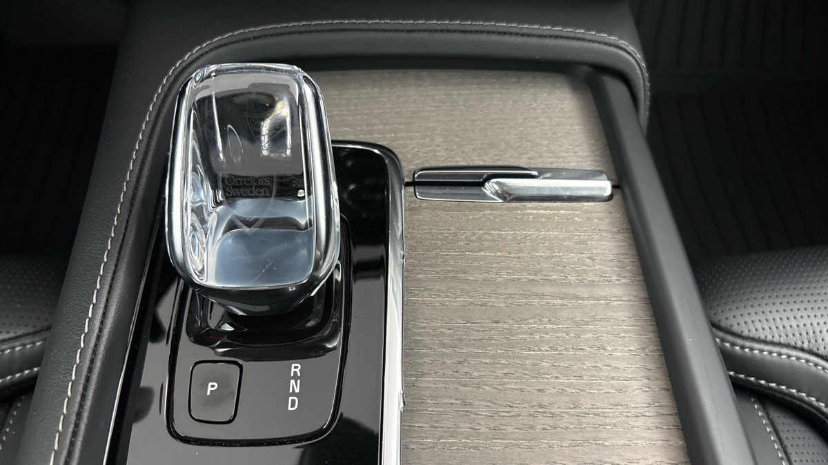 Volvo XC90 - 26