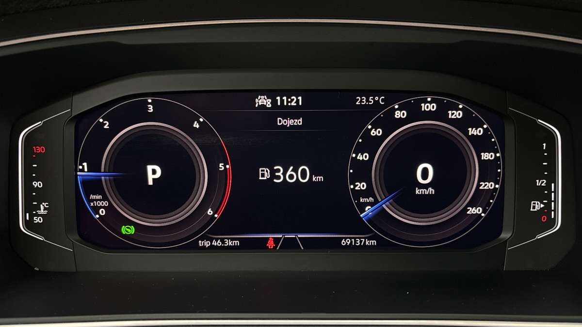 Volkswagen Tiguan Allspace - 10