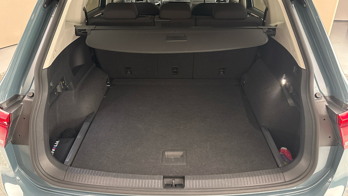 Volkswagen Tiguan Allspace - 17