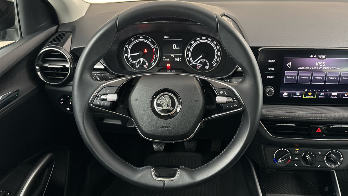 Škoda Fabia - 9