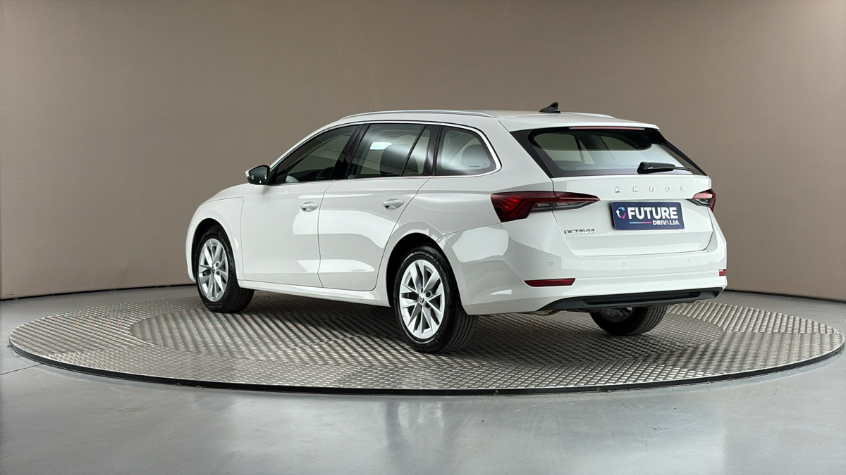 Škoda Octavia - 2