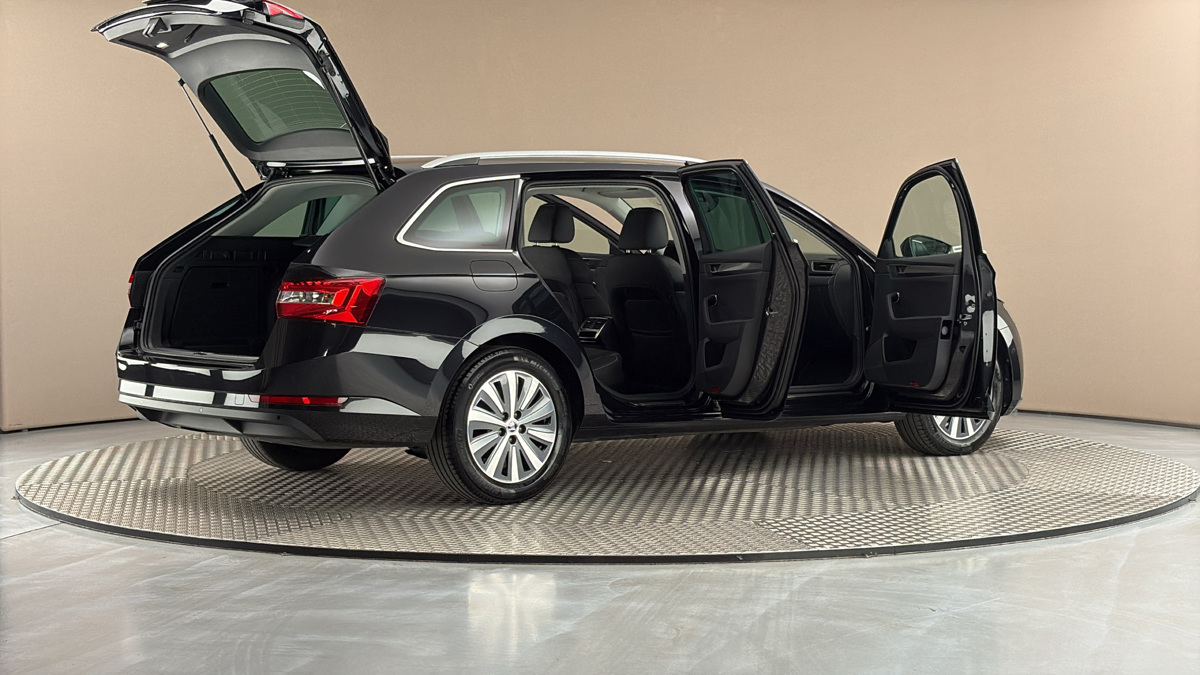 Škoda Superb - 6
