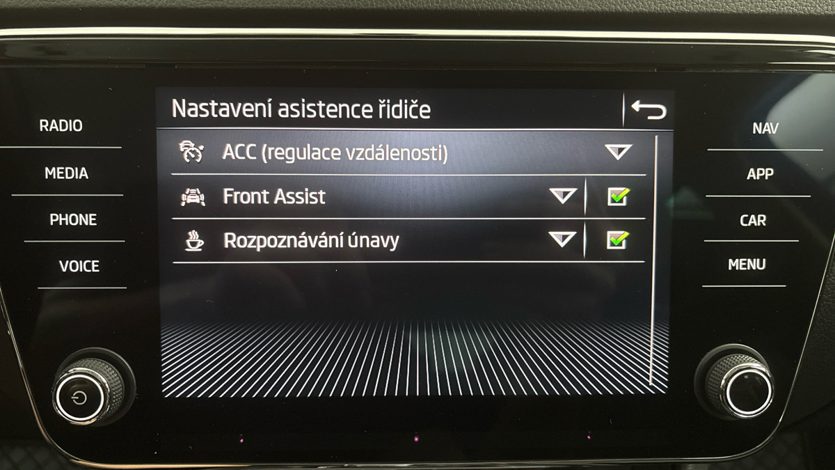 Škoda Superb - 24