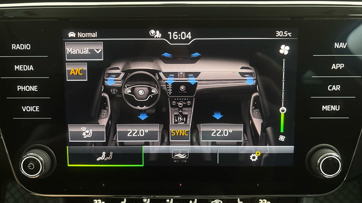 Škoda Superb - 25