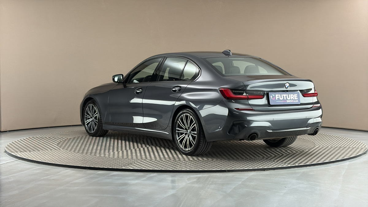 BMW Řada 3 - 2