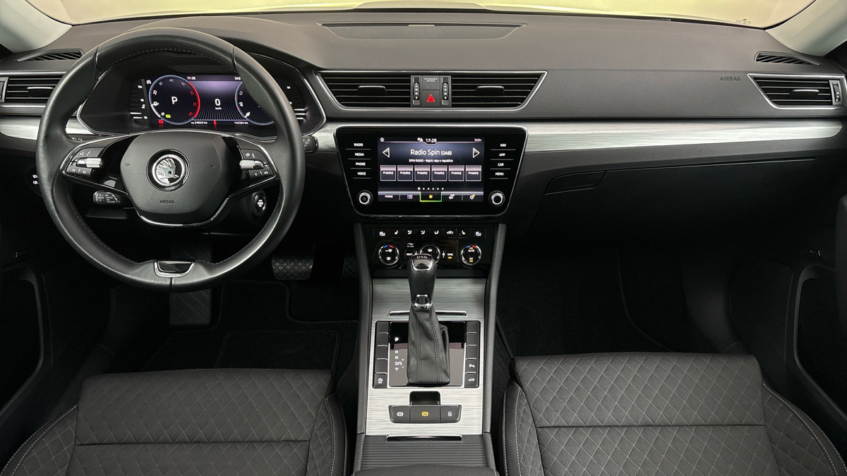 Škoda Superb - 8