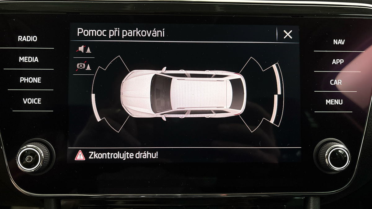 Škoda Superb - 12