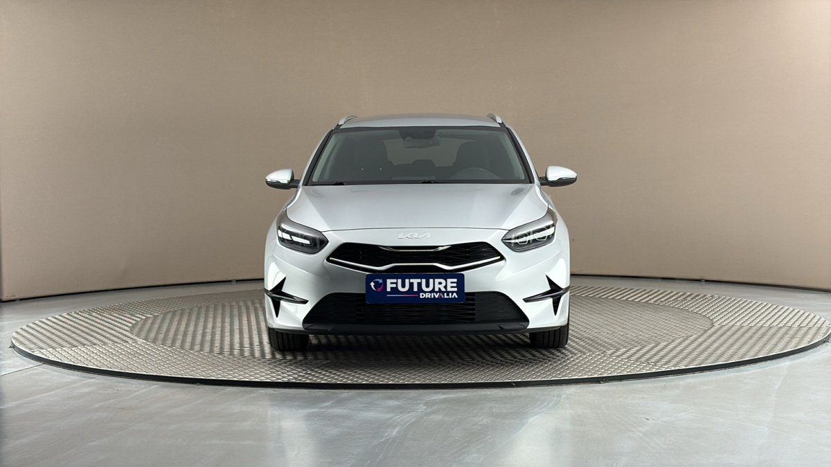 Kia Ceed - 3