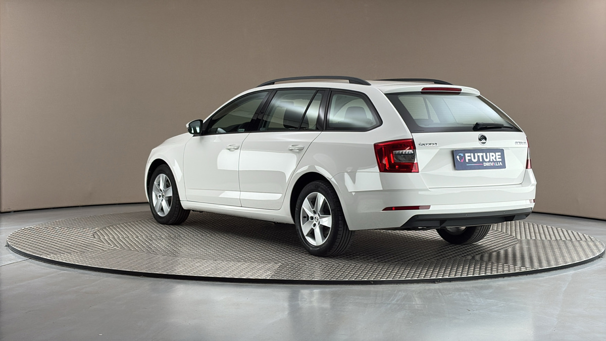 Škoda Octavia - 2
