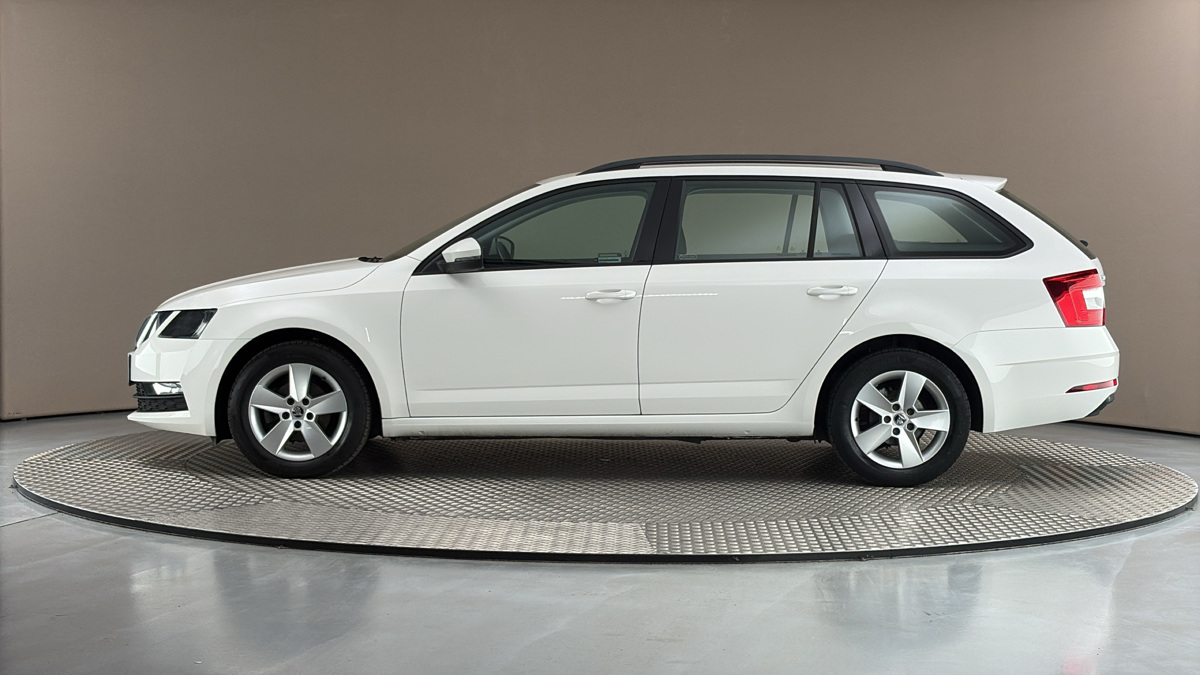 Škoda Octavia - 4