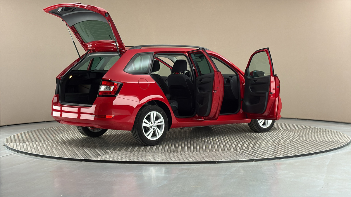 Škoda Fabia - 6