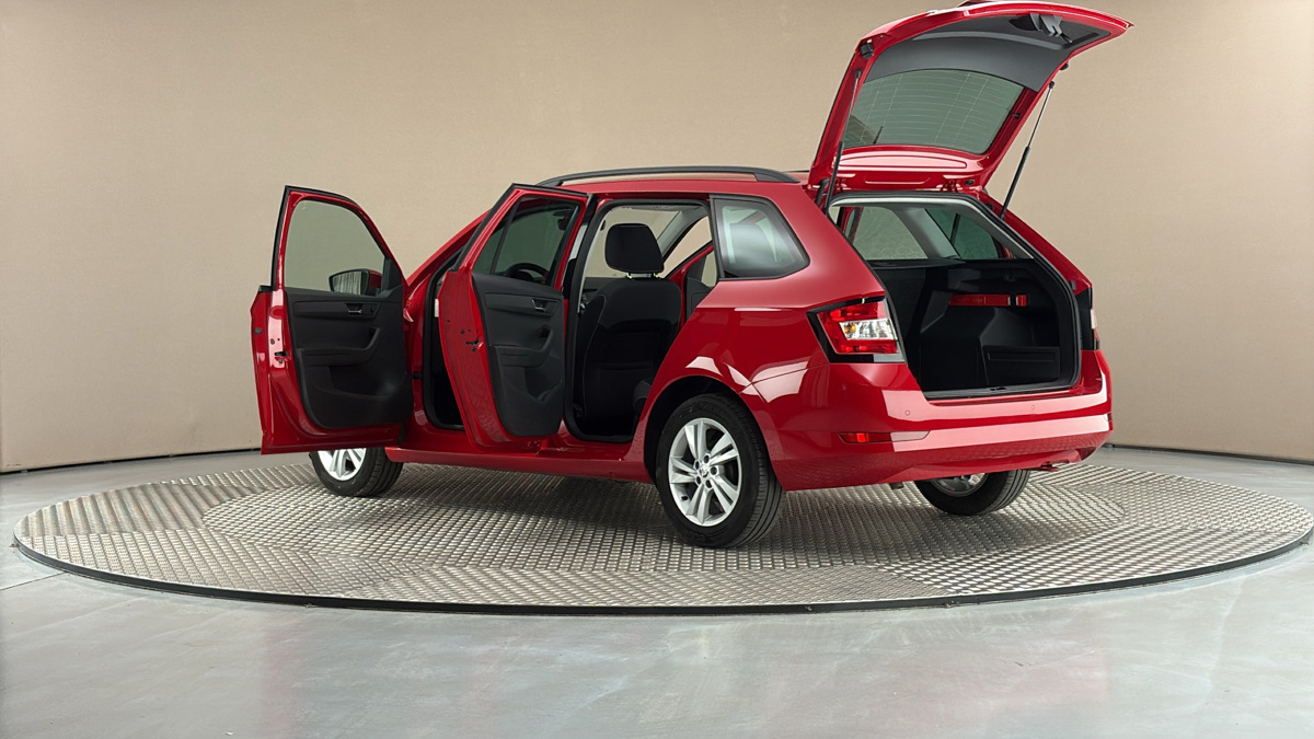 Škoda Fabia - 7