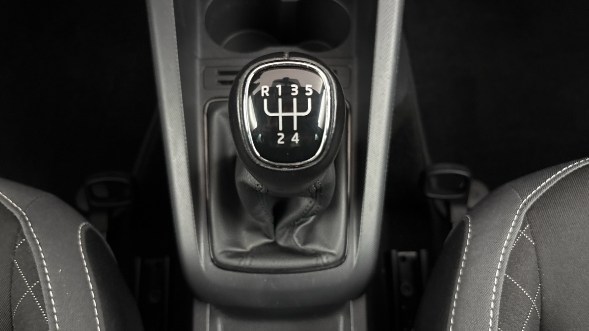 Škoda Fabia - 23