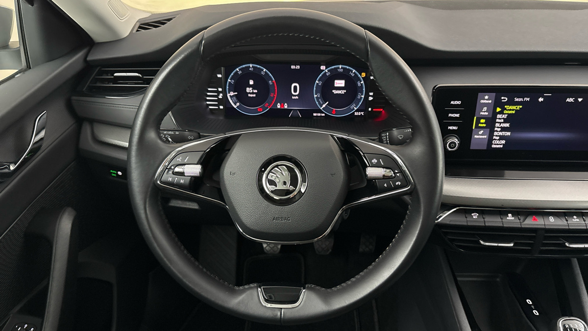 Škoda Octavia - 9