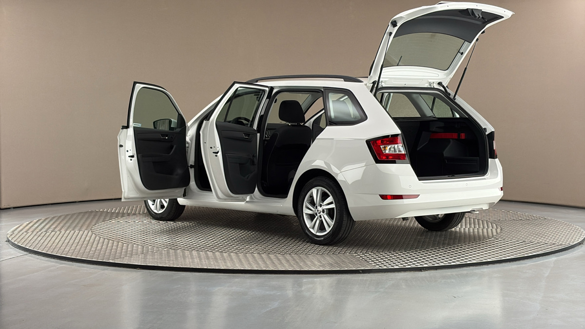 Škoda Fabia - 7