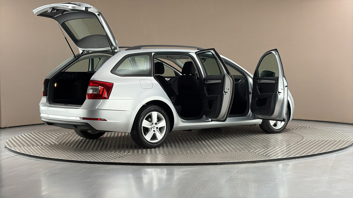 Škoda Octavia - 6