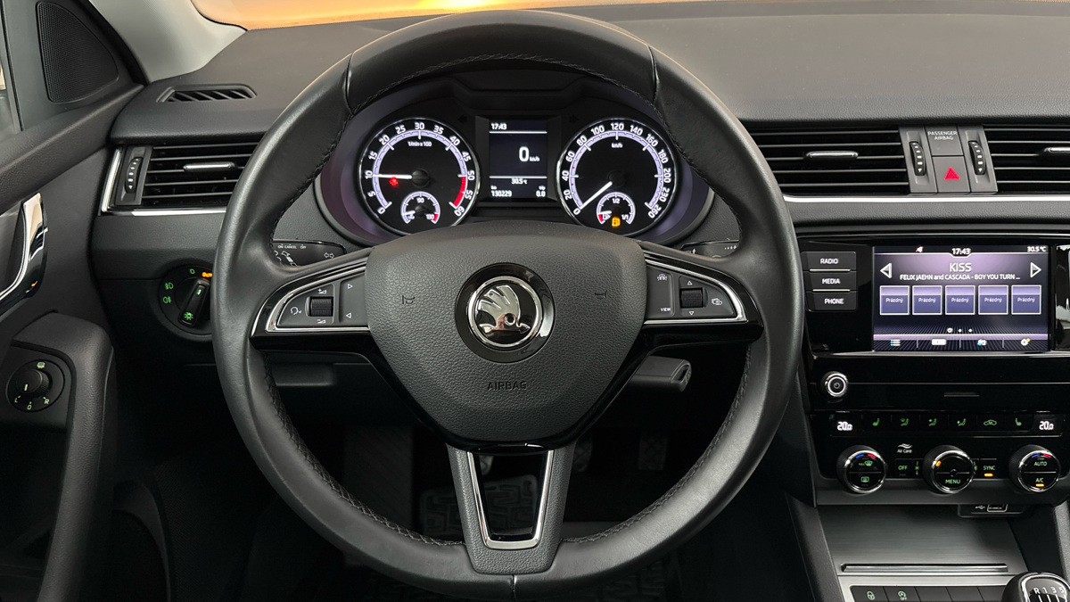 Škoda Octavia - 9