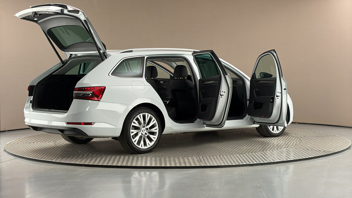 Škoda Superb - 6