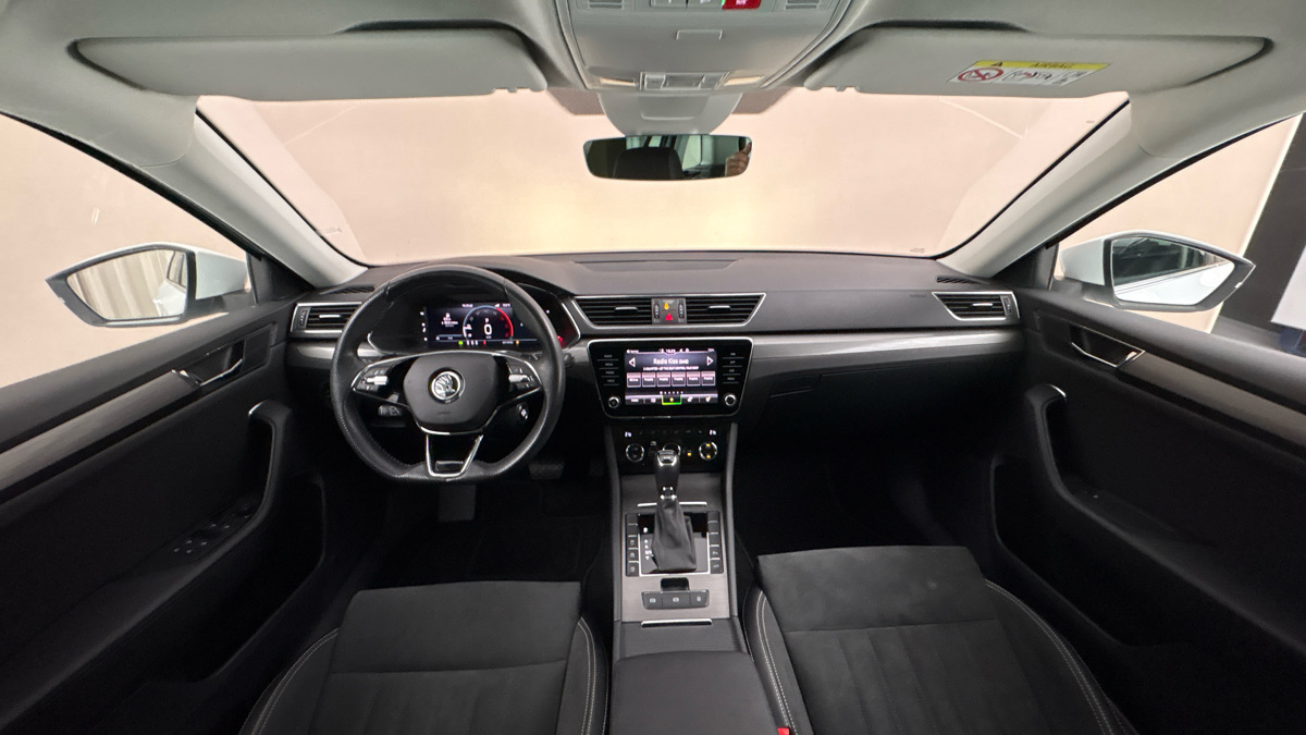 Škoda Superb - 8