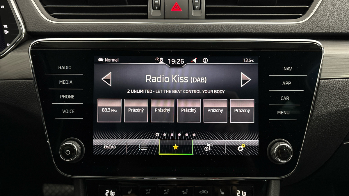 Škoda Superb - 11