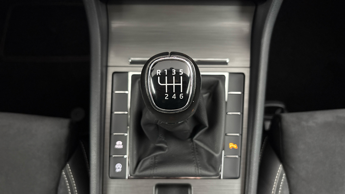 Škoda Superb - 23