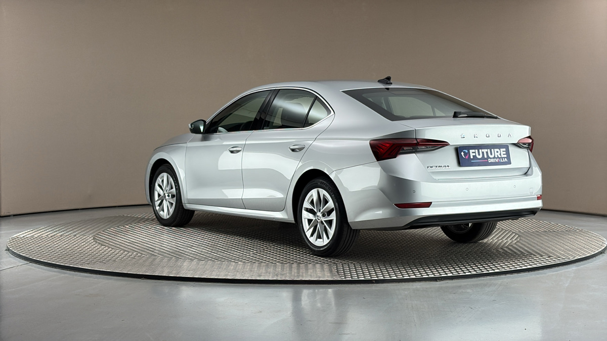 Škoda Octavia - 2