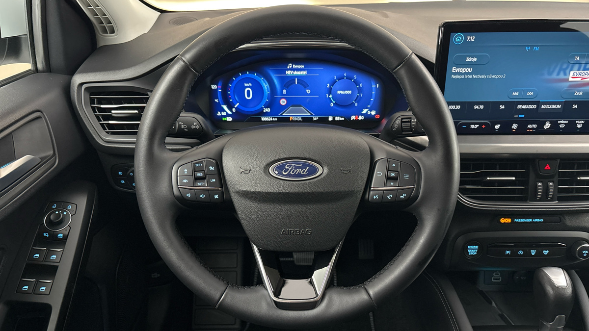 Ford Focus - 9