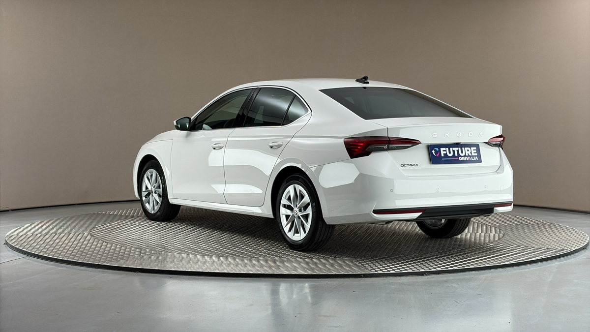 Škoda Octavia - 2