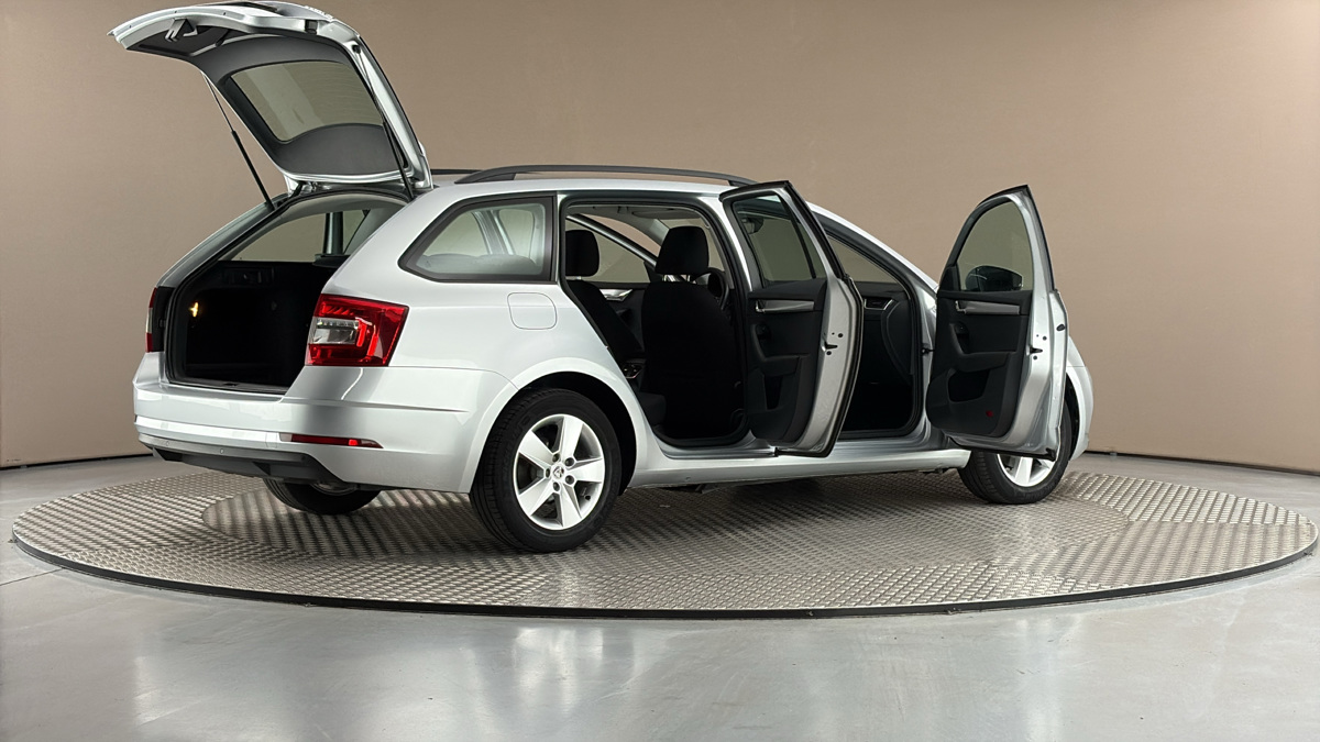 Škoda Octavia - 6