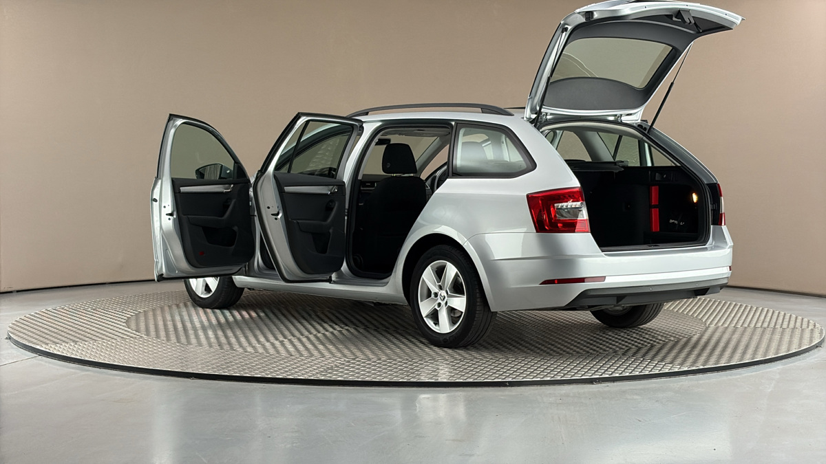 Škoda Octavia - 7