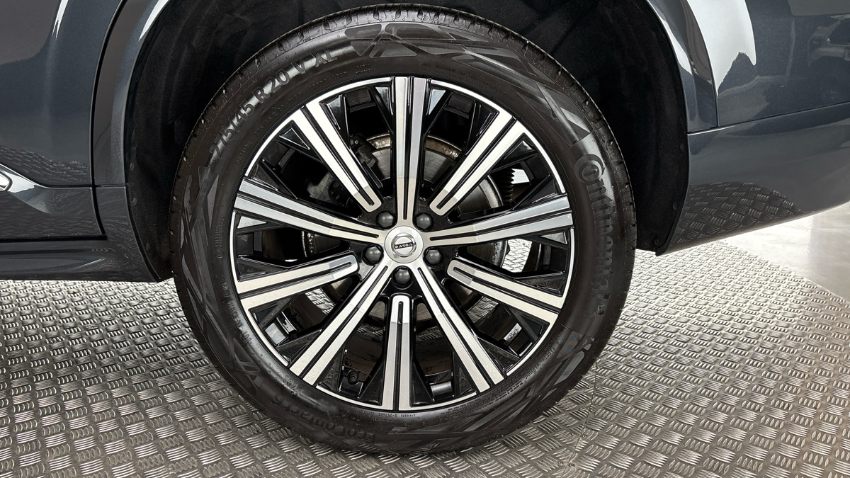 Volvo XC90 - 19
