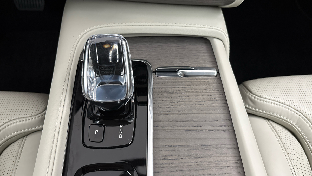Volvo XC90 - 26