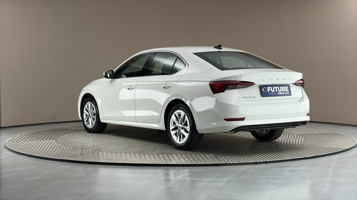 Škoda Octavia - 2