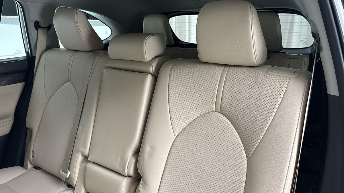 Toyota Highlander - 14