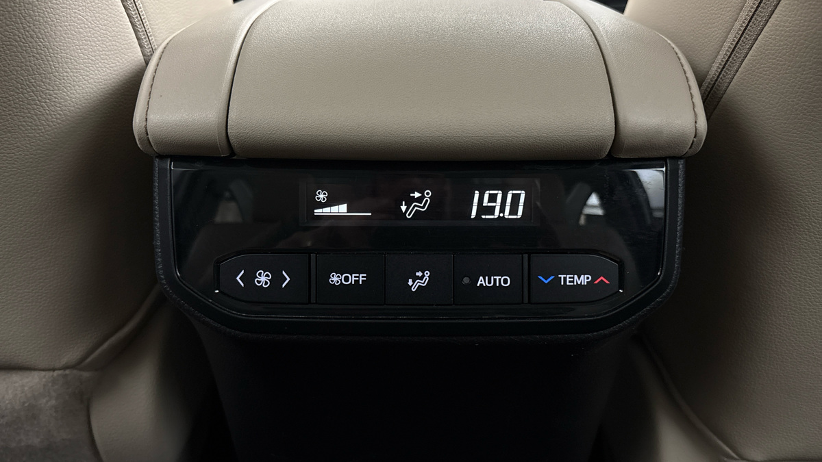 Toyota Highlander - 21