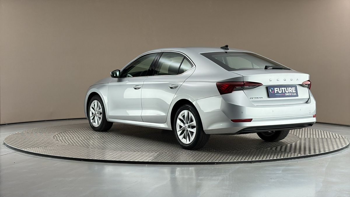 Škoda Octavia - 2
