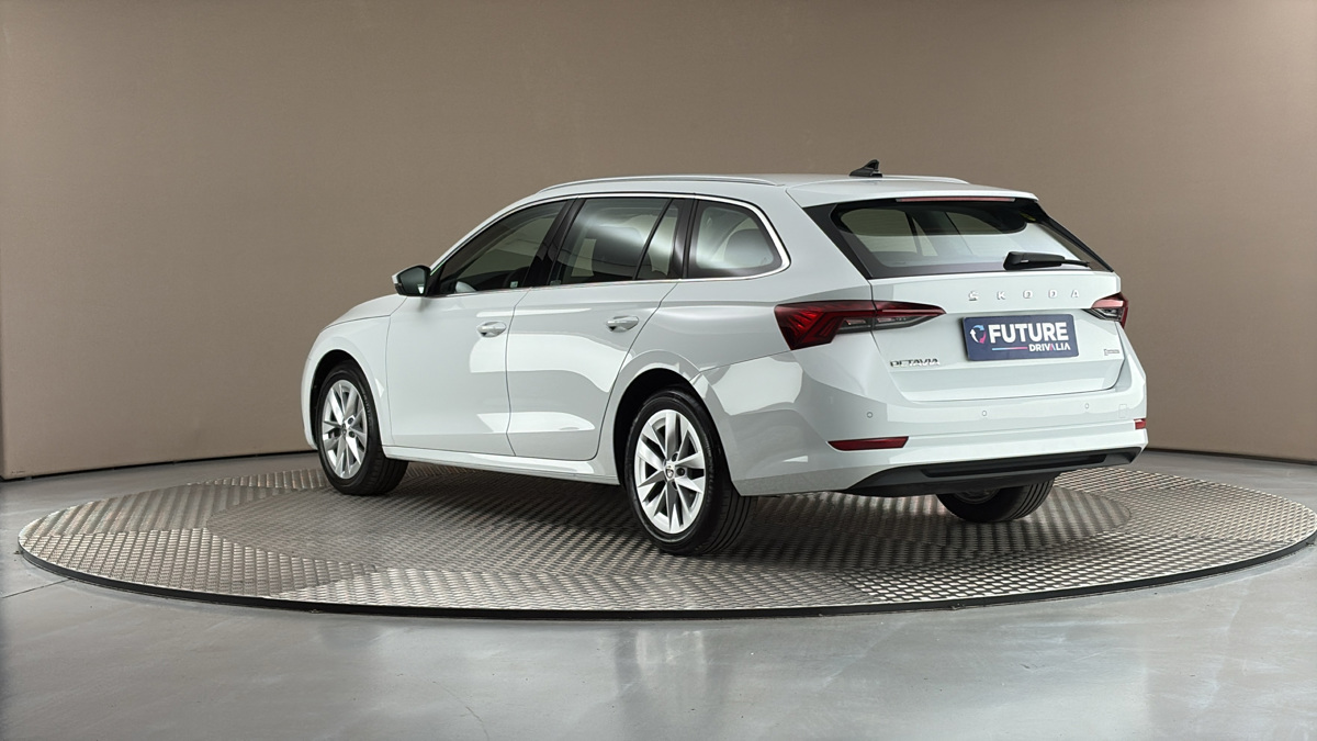 Škoda Octavia - 2