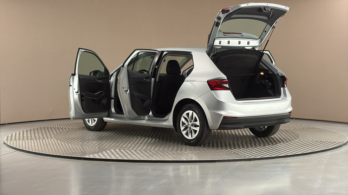 Škoda Fabia - 7