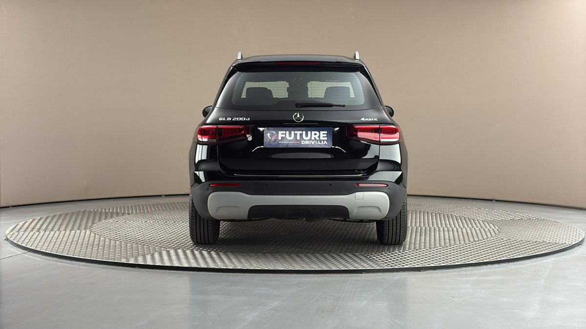 Mercedes-Benz GLB - 5
