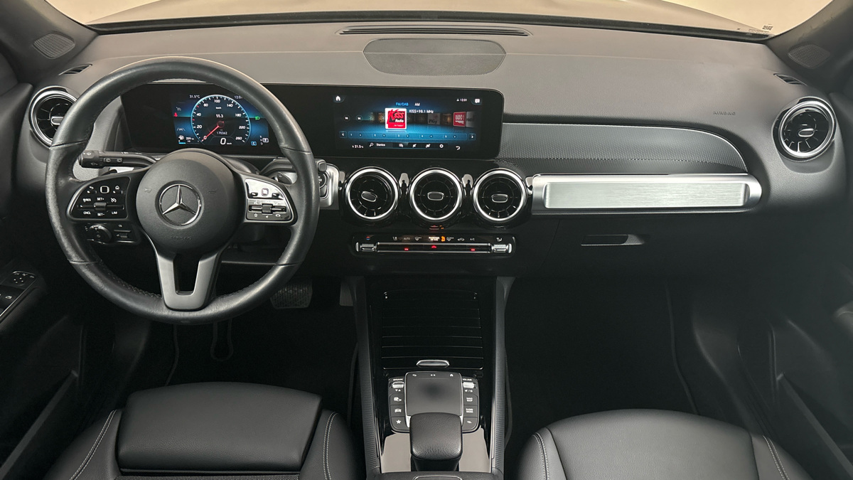 Mercedes-Benz GLB - 8