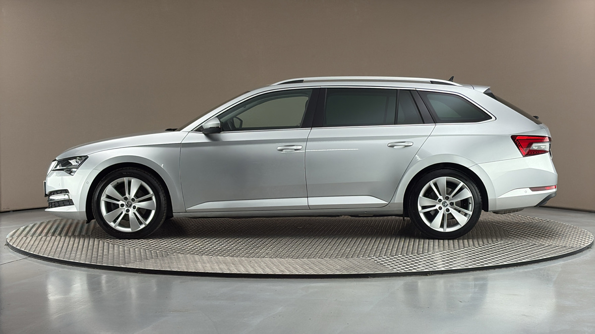 Škoda Superb - 4