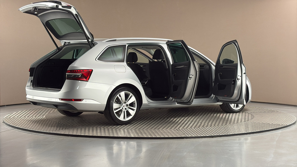 Škoda Superb - 6