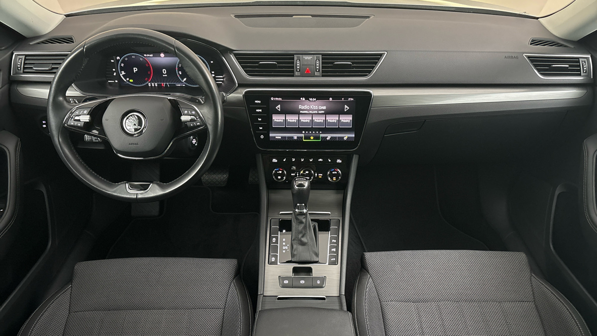 Škoda Superb - 8