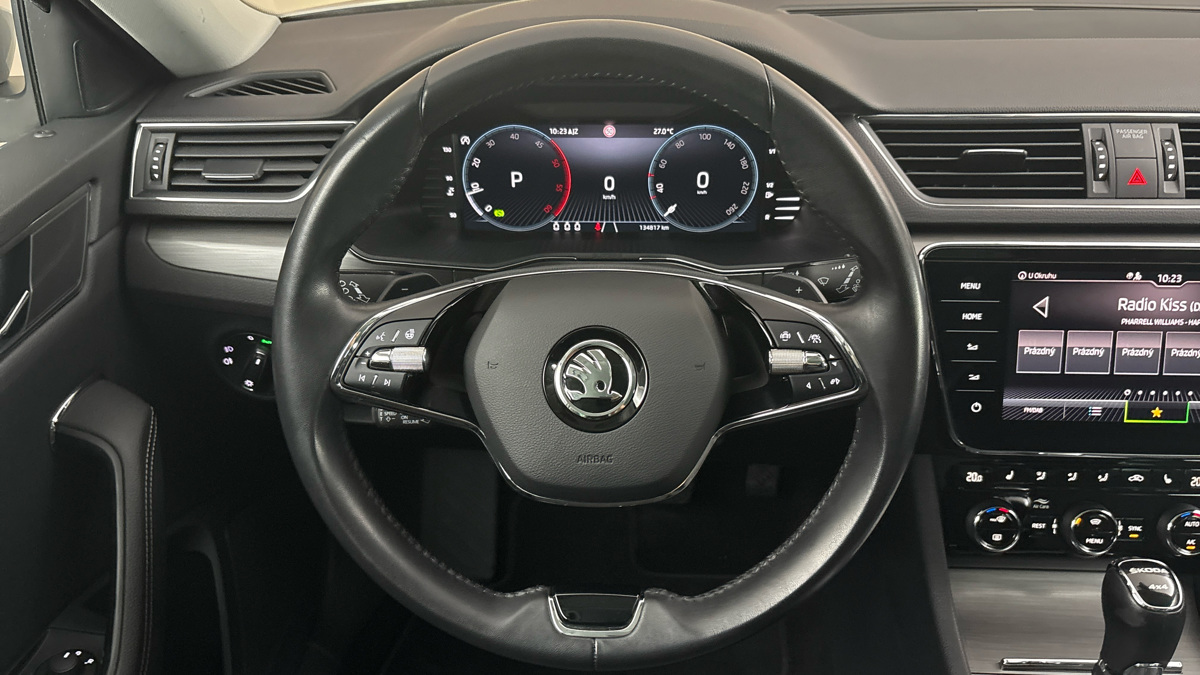 Škoda Superb - 9