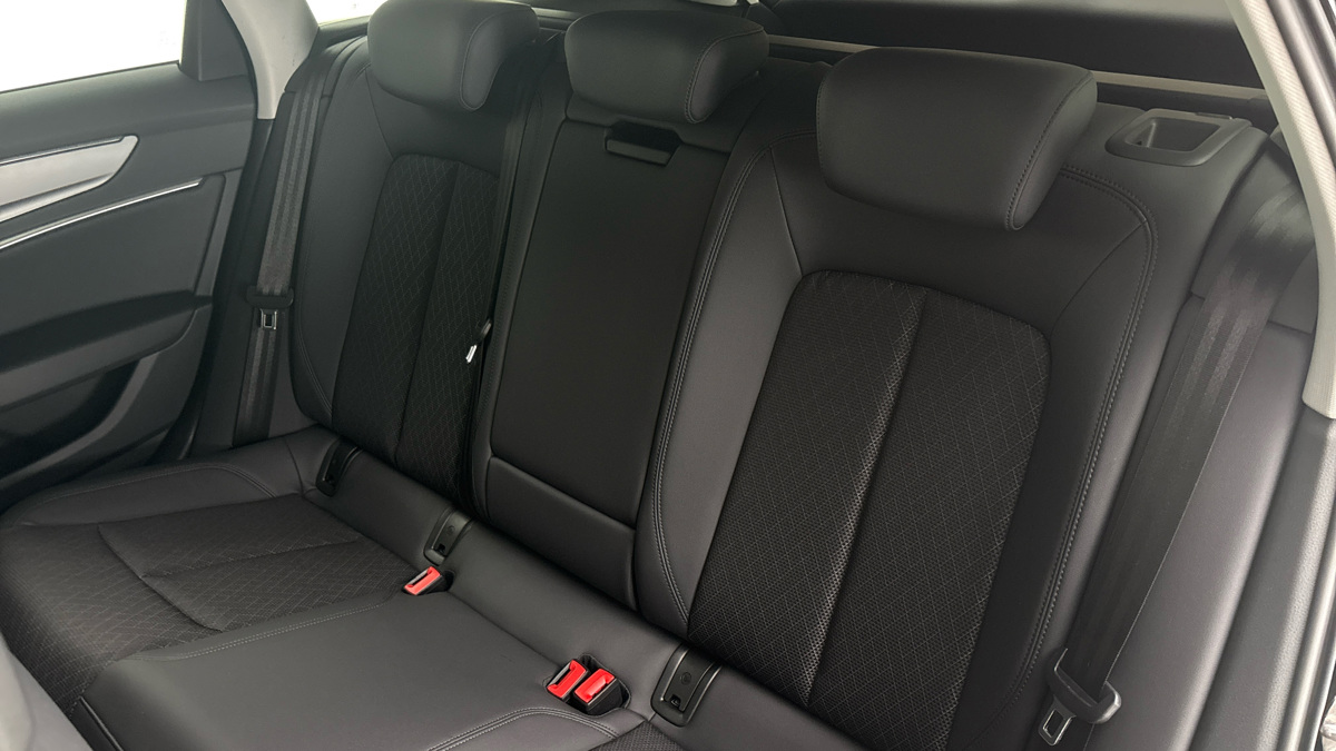 Audi A6 Allroad - 16