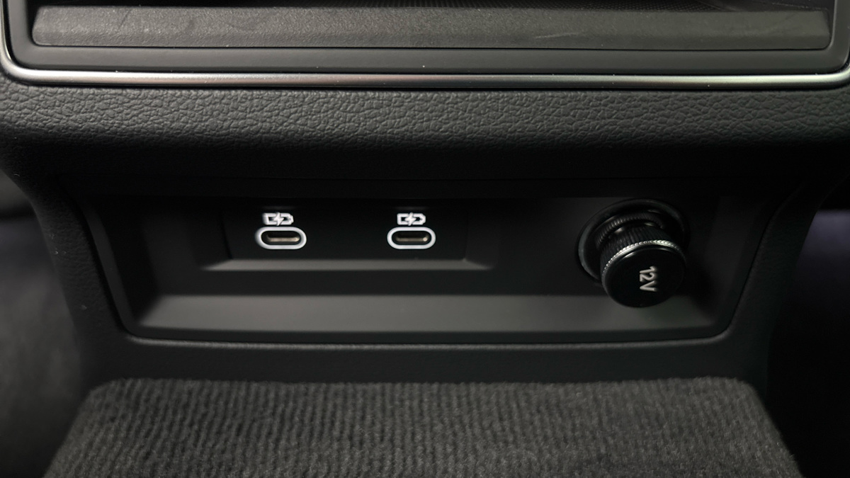 Audi A6 Allroad - 24