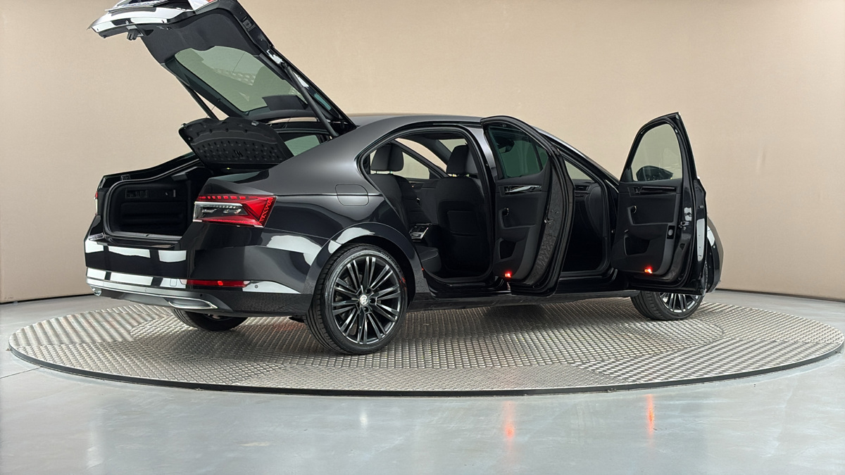 Škoda Superb - 6